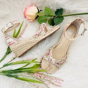 NEW | Vince Camuto Jadeya Espadrille Wedge Sandals